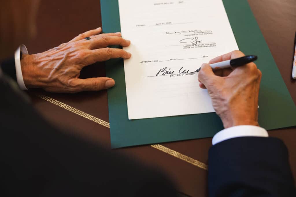 Gov. Lee Signs Farmland Preservation Act Into Law