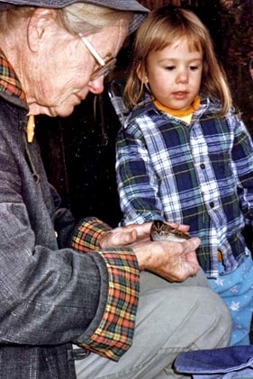 Katherine Goodpasture and granddaughter Beth Little, banding about 1998